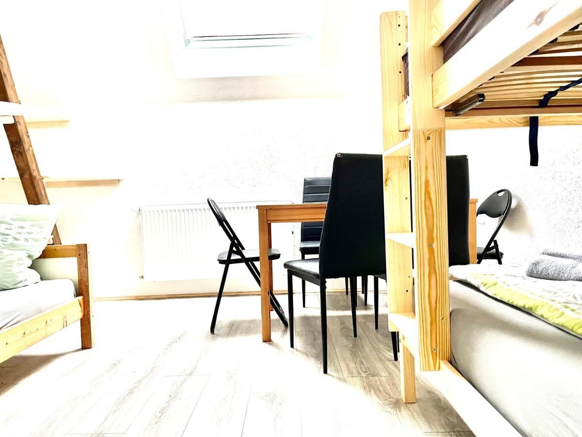 #World Monteur Apartment Schkeuditz Exterior foto