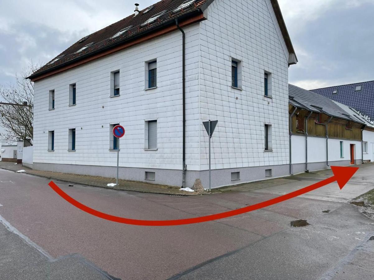 #World Monteur Apartment Schkeuditz Exterior foto
